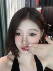 -槿里日式美甲工作室