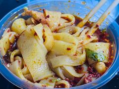 -烤肉小伙烤肉店