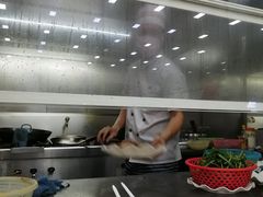 -春园海鲜广场D区6号(钟姐海鲜加工店)