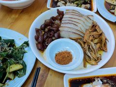-朱大嘴肥肠血旺(福字街店)