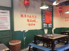 -渝井巷重庆老火锅(沈阳吉祥店)