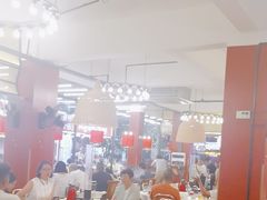 -刘姐啤酒鱼民族演艺餐厅(西街总店)