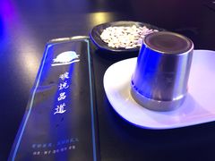 -西街夜油条·麻团包乌饭