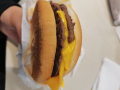 双层吉士汉堡-麦当劳(凌云天地长桥店)