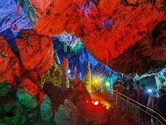 -京东大溶洞景区