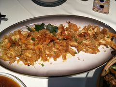 -八府香鸭·啫啫煲(华山路店)