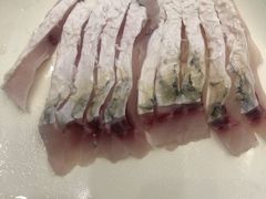 脆皖鱼腩-正能量脆肉鲩火锅