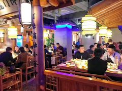 大堂-巴渝瓦肆重庆鲜火锅(宝龙环湖店)