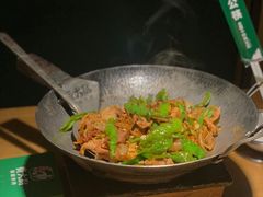 -费大厨辣椒炒肉(万家丽一店)
