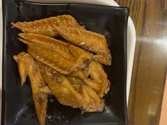 -何记花甲(海岸城旗舰店)