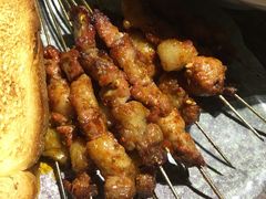 烤羊肉串-鸽子窝专业烧烤店(长白店)