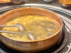 -阿山卓·野生菌火锅·纳西火塘烤肉