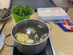 -杨老板·海鲜集市火锅·鲜切牛肉(中防万宝店)
