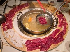 -牛人日志·鲜牛肉骨汤火锅(万科里瑧店)