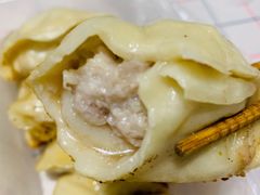 -黄阿姨锅贴大王(万航渡路店)