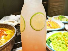 -山城外·非遗酸菜鱼(财富中心店)