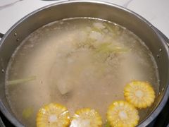 罗卜玉米牛骨汤锅-牛鲜胜·潮汕牛肉自助火锅(番禺市桥店)