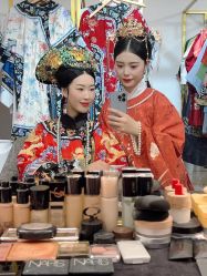 点击看大图 -美云庭古装·格格服汉服·京城旅拍(北京店)