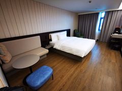 -汉庭(上海虹桥机场新店)