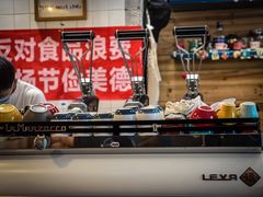 -Be Lived Cafe比例咖啡(摩天轮店)
