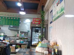 -小白房辣焙子(西落凤街店)