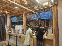 -霸王茶姬(南强街店)