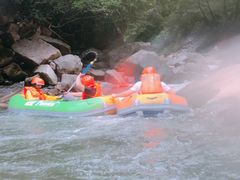 -雅鲁激流探险漂流