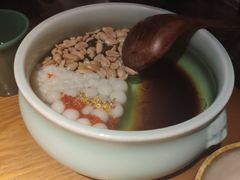 汤圆-吃饭皇帝大(长宁龙之梦店)
