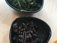 -阿香米线(路北大润发店)