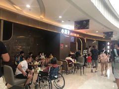 等位区-小放牛炒菜馆(裕华万达店)