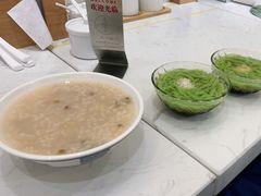 -李与白包子铺(桐梓林店)