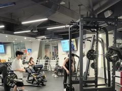 -超鹿运动(达信大厦店)