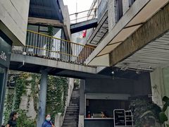 -泉乐坊步行街(烟酒特产平价超市店)