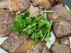 瘦牛肉-白鹤大冷面