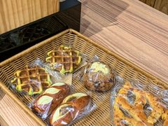 -沁屋面包店(人民东路店)