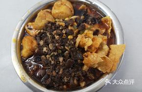 Braised Sausage Luosifen