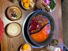 -萍姐火锅·公路夜市(武汉首店)