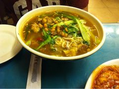 牛腩汤粉-红鼻子桂林米粉(金唐新光界店)