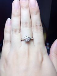 点击看大图 iphone_upload_pic-威德钻石-克拉钻大本营(南京东路店)