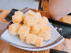 -毛辣果·贵州红酸汤牛肉火锅(西单店)
