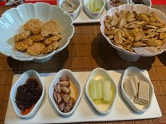-鲤院·新中式美学·庭院餐厅(夫子庙店)