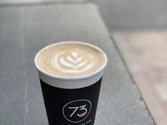 白巧拿铁-73coffee(创智天地店)