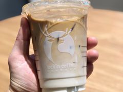 丝绒拿铁-瑞幸咖啡(首城国际店)