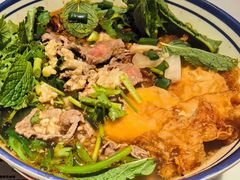 -窄巷口生烫牛肉米线(客村店)