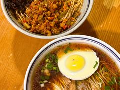-矮子粉店1985·长沙米粉(湘春路店)