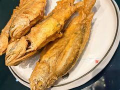 炸小黄鱼-香雪海饭店中餐厅(人民桥店)