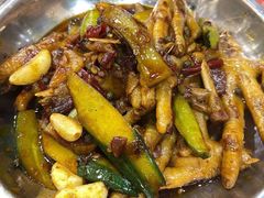 -江城燕子大排档(江汉路步行街店)