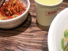 -万利记·长沙粉面小吃(8号仓店)