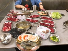 -张哞哞·鲜切牛肉自助火锅(高德置地店)