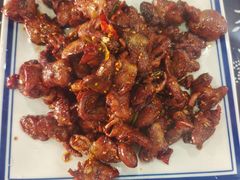 -八两八金·莱芜特色炒鸡(市南漳浦路店)
